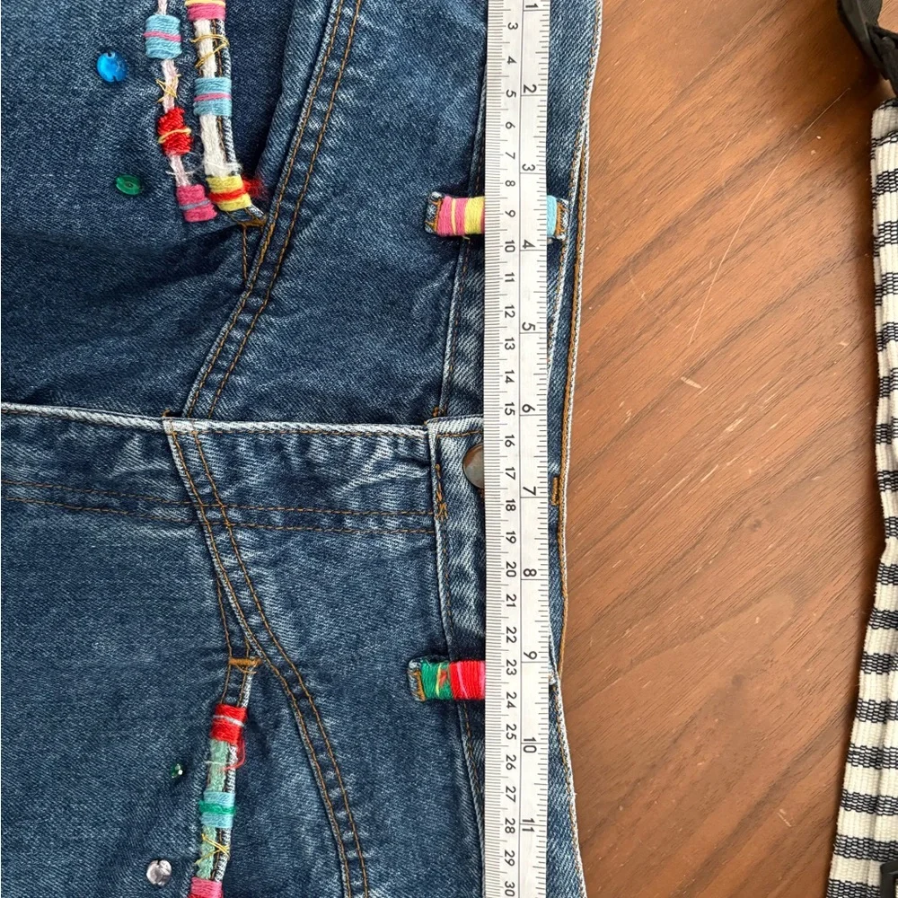Vintage 80s High Rise Mom Jeans 26 Waist Embellished Denim 100% Cotton - Picture 10 of 12